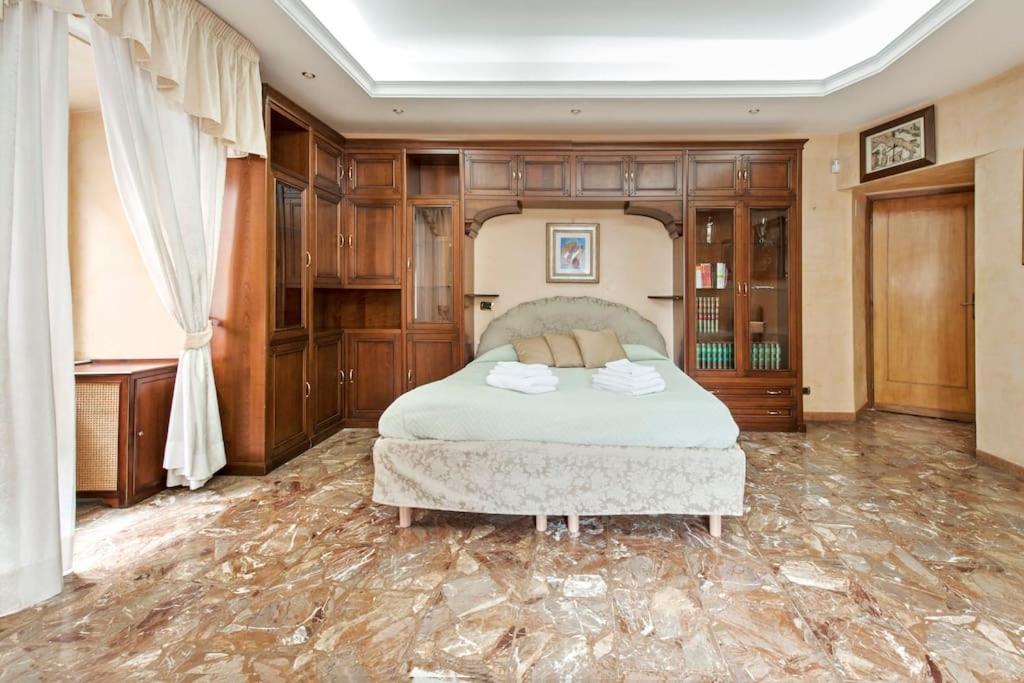 Domus Patrizia Romana 6 Persone エクステリア 写真